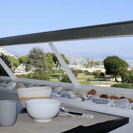 Moderne Renove, 4 Couchages, Proche - Fr-1-252a-132 * Villeneuve-Loubet